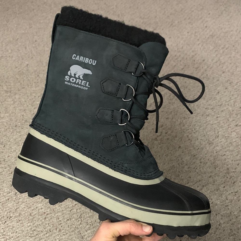 Sorel Caribou Black and Gray Men's Boots